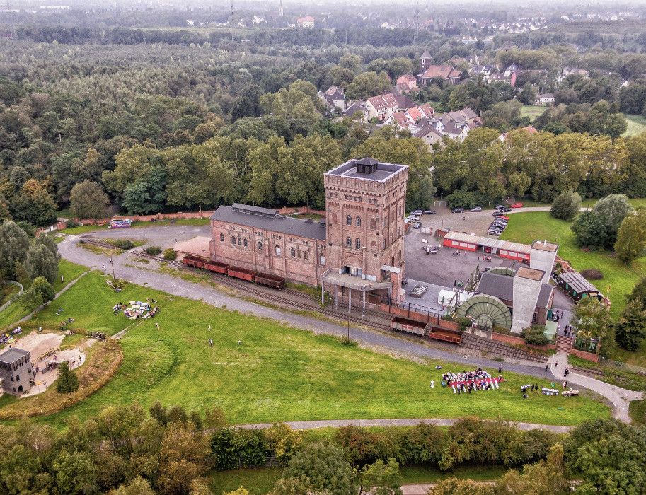 Hannover Colliery was the last mine in Bochum to close in 1973. Today it is a cultural site