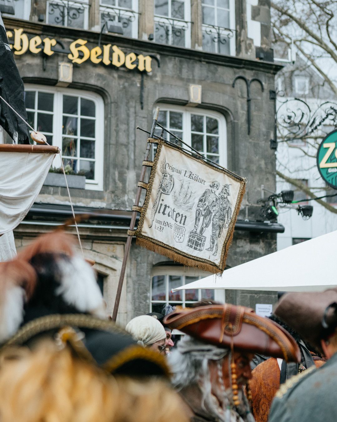 Weiberfastnacht in Cologne, Pirates