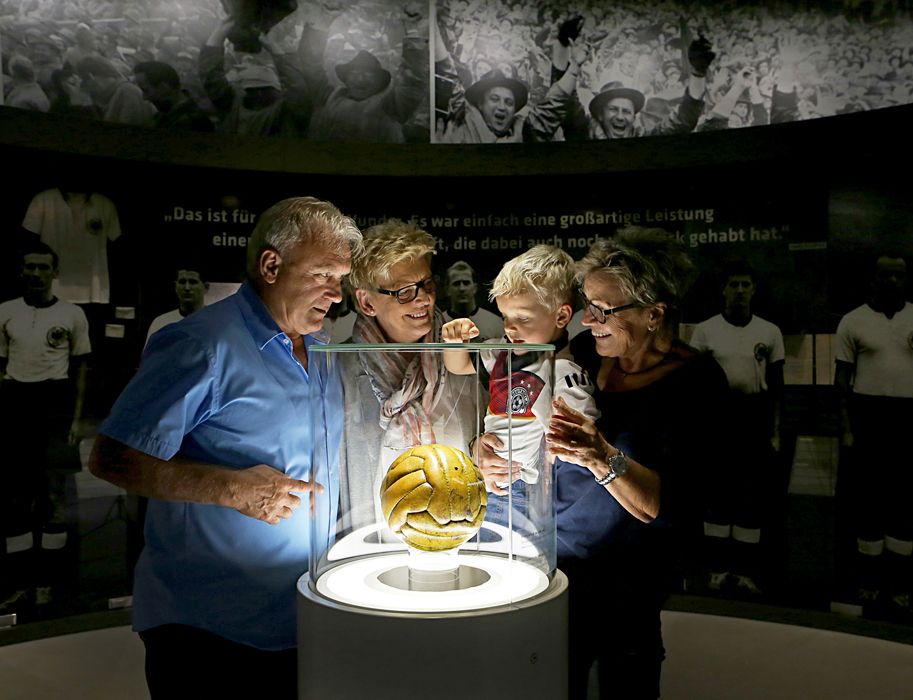 At the German Football Museum in Dortmund, young and old alike can admire exhibits from soccer history. The match ball from July 4, 1954, the game known as the Miracle of Bern, is also on display