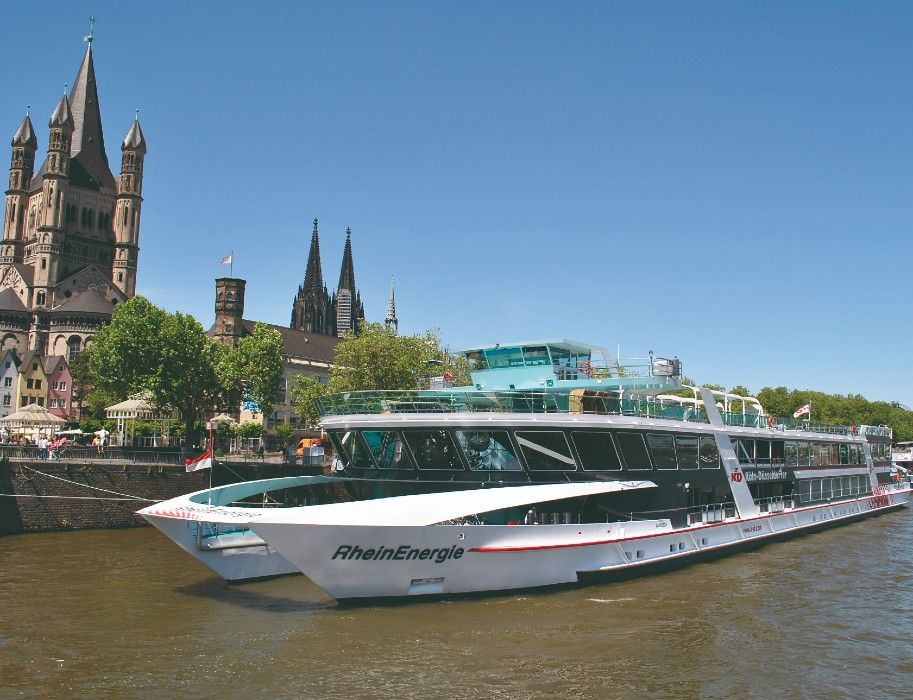 Rhine ship MS Rheinenergie Dom