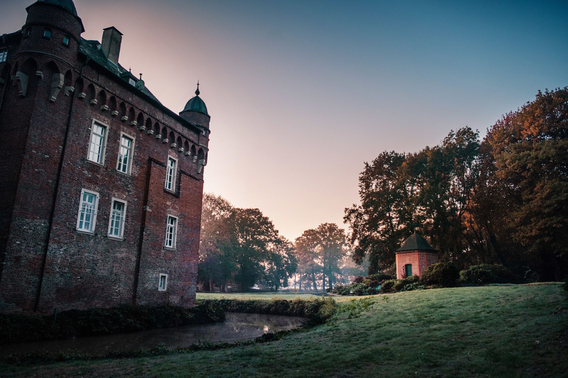 Schloss-Loersfeld exterior view