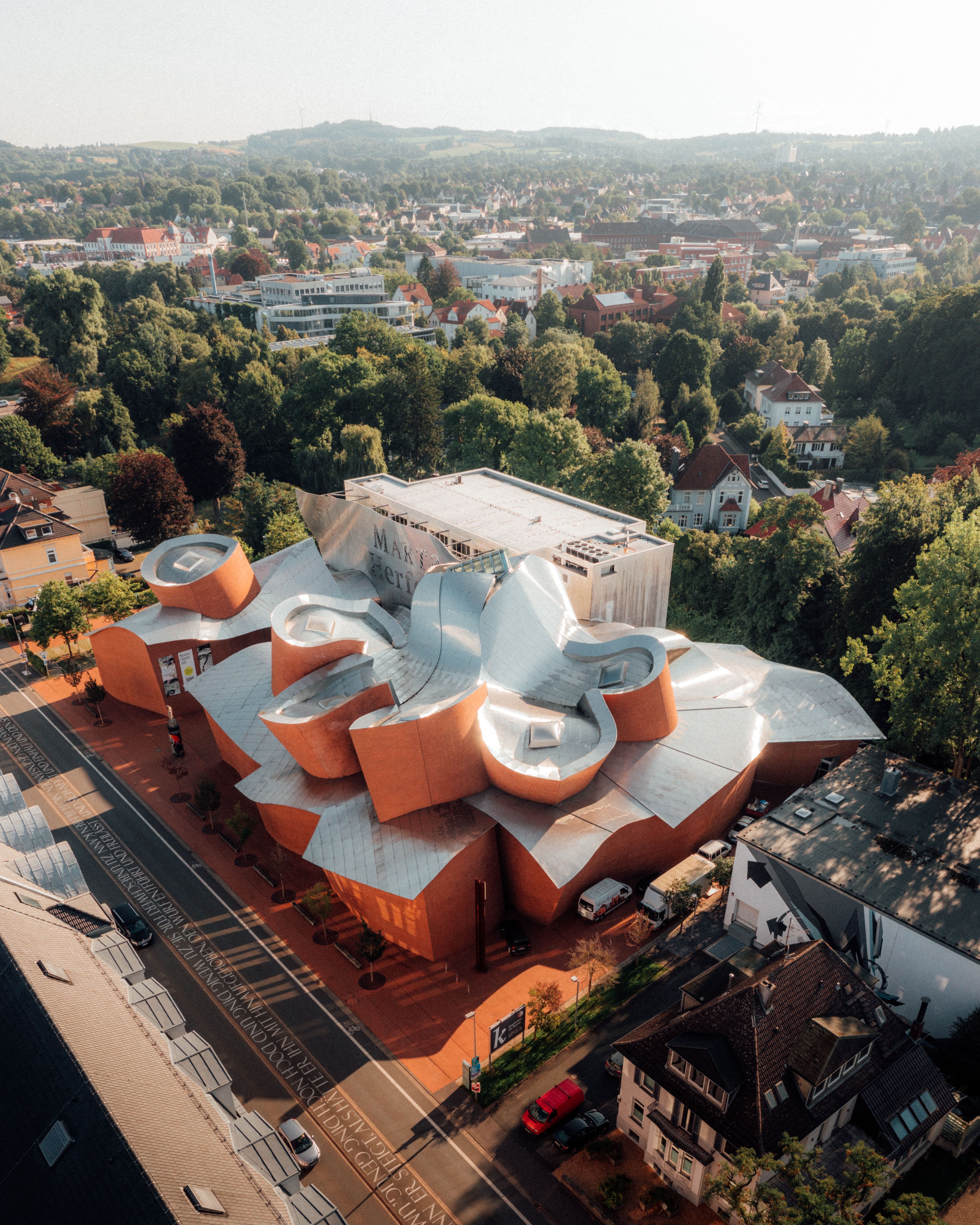 Leo Thomas, Das Dach des Marta in Herford