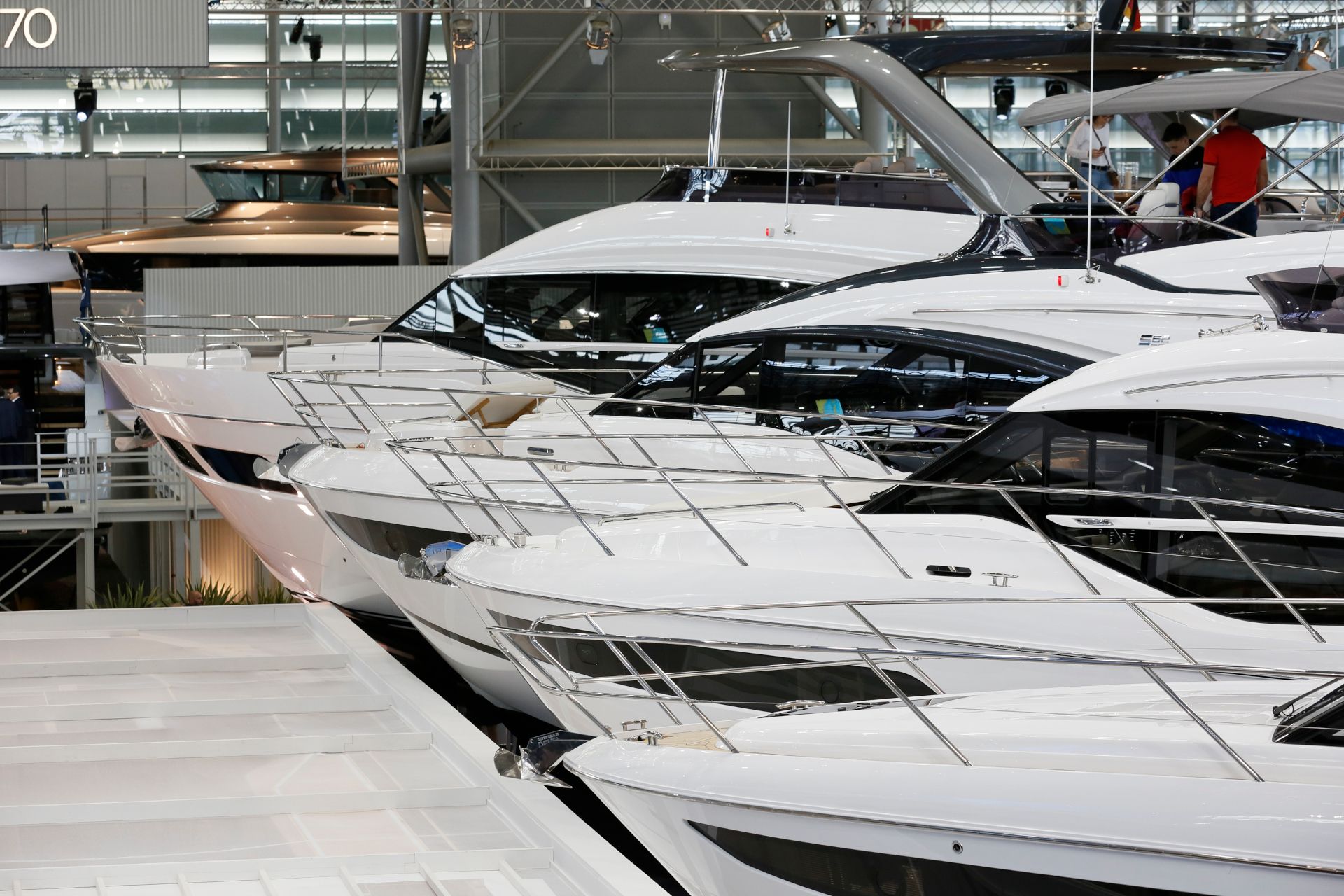 Guests can marvel at the latest superyachts at the boot trade fair in Düsseldorf