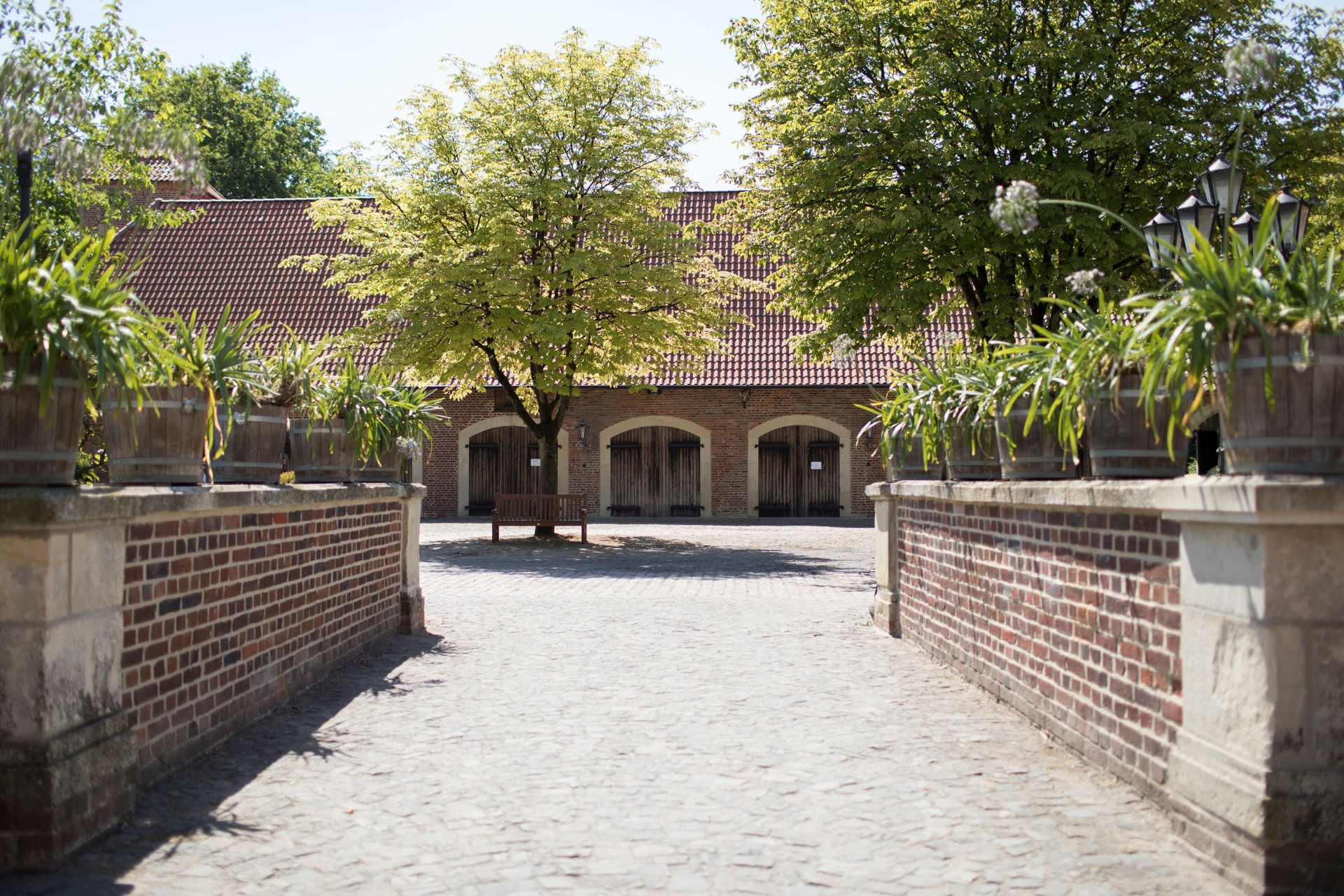 Gartenanlage vor Burg Hülshoff, Münsterland