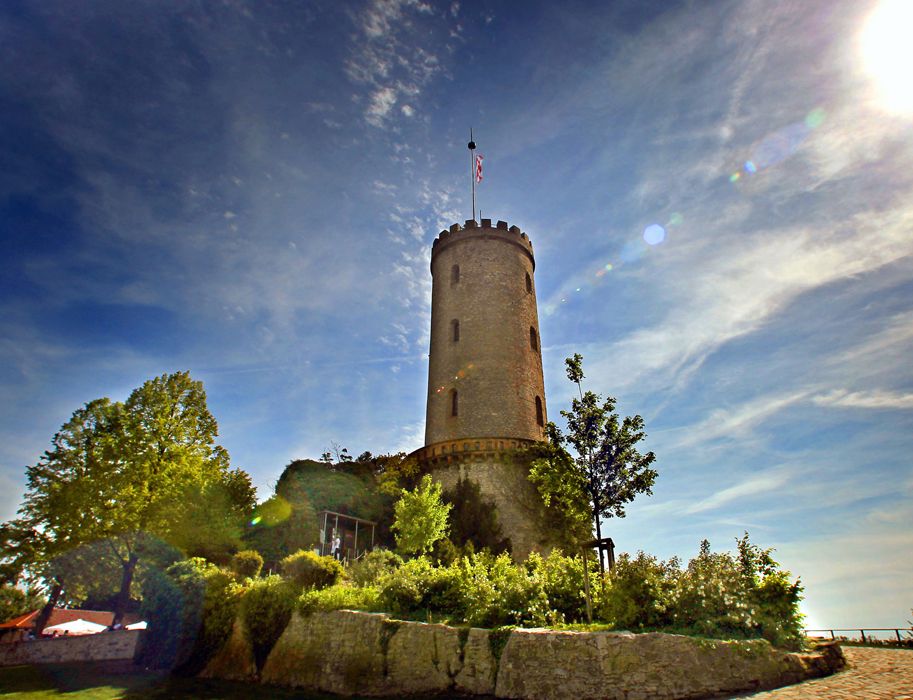 The Sparrenburg is enthroned on the 180-meter-high Sparrenberg