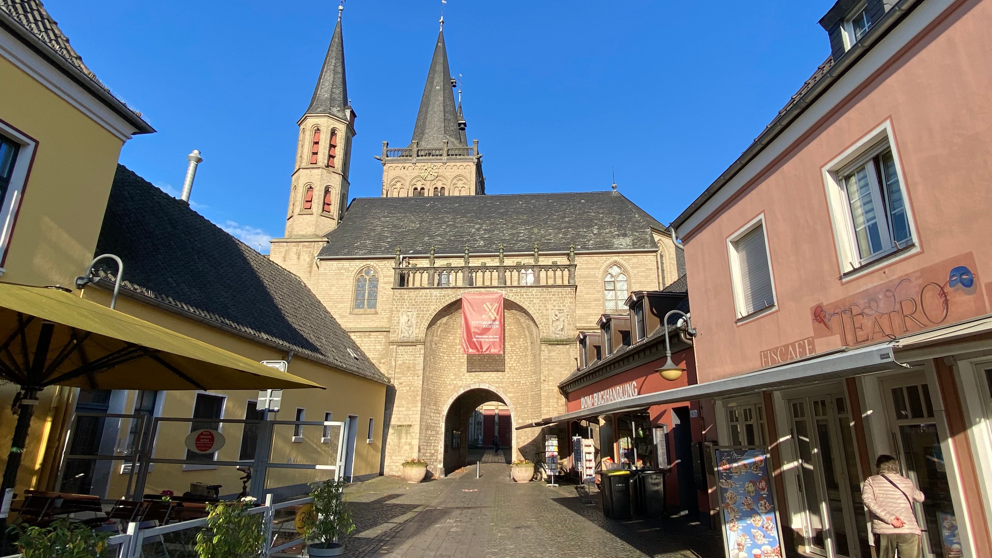 Jens Nieweg, Tourismus NRW e.V., Seitenansicht des Doms in Xanten