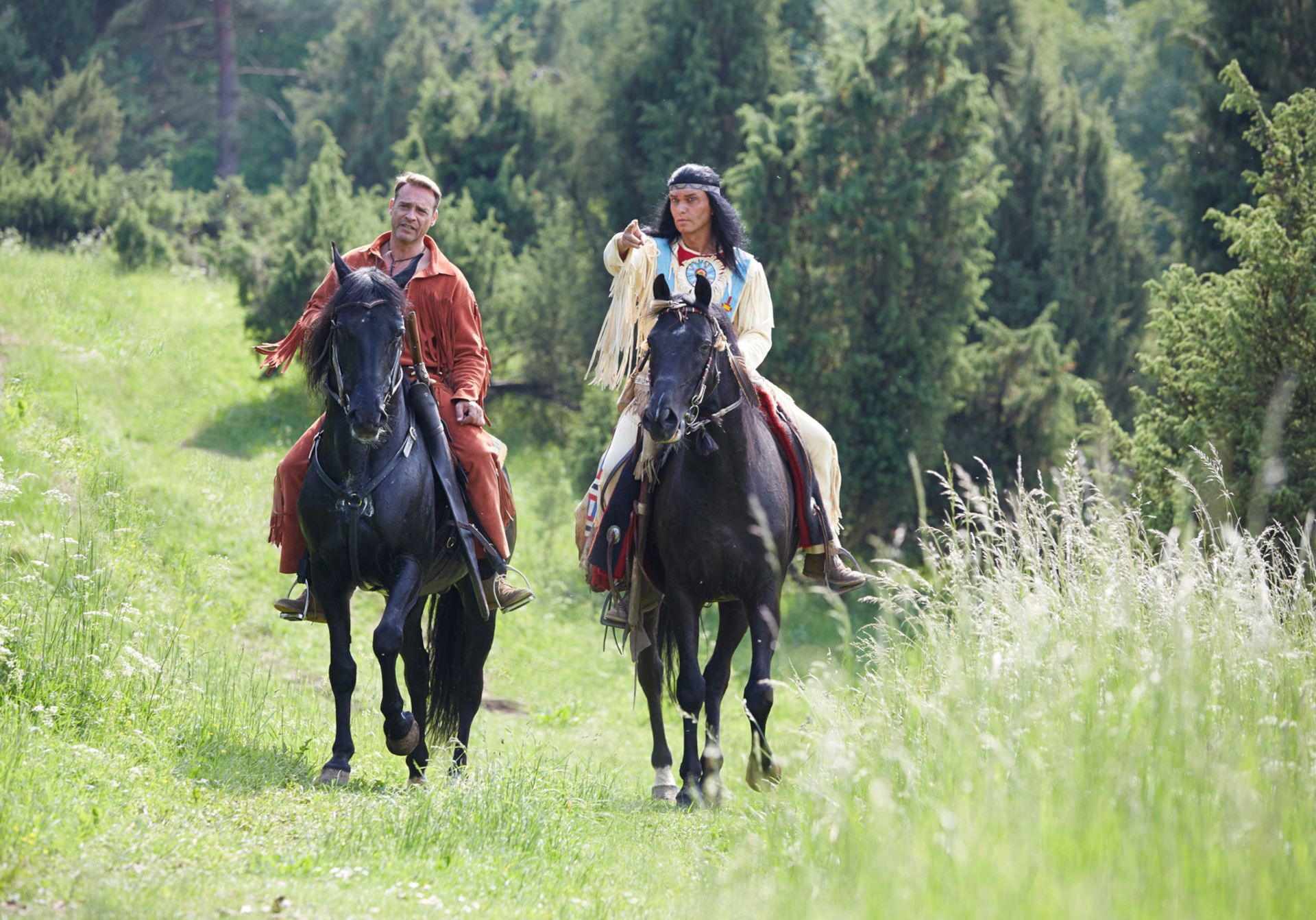 The actors of Winnetou and Old Shatterhand come close to Pierre Brice and Lex Barker from the famous films at the Karl May Festival