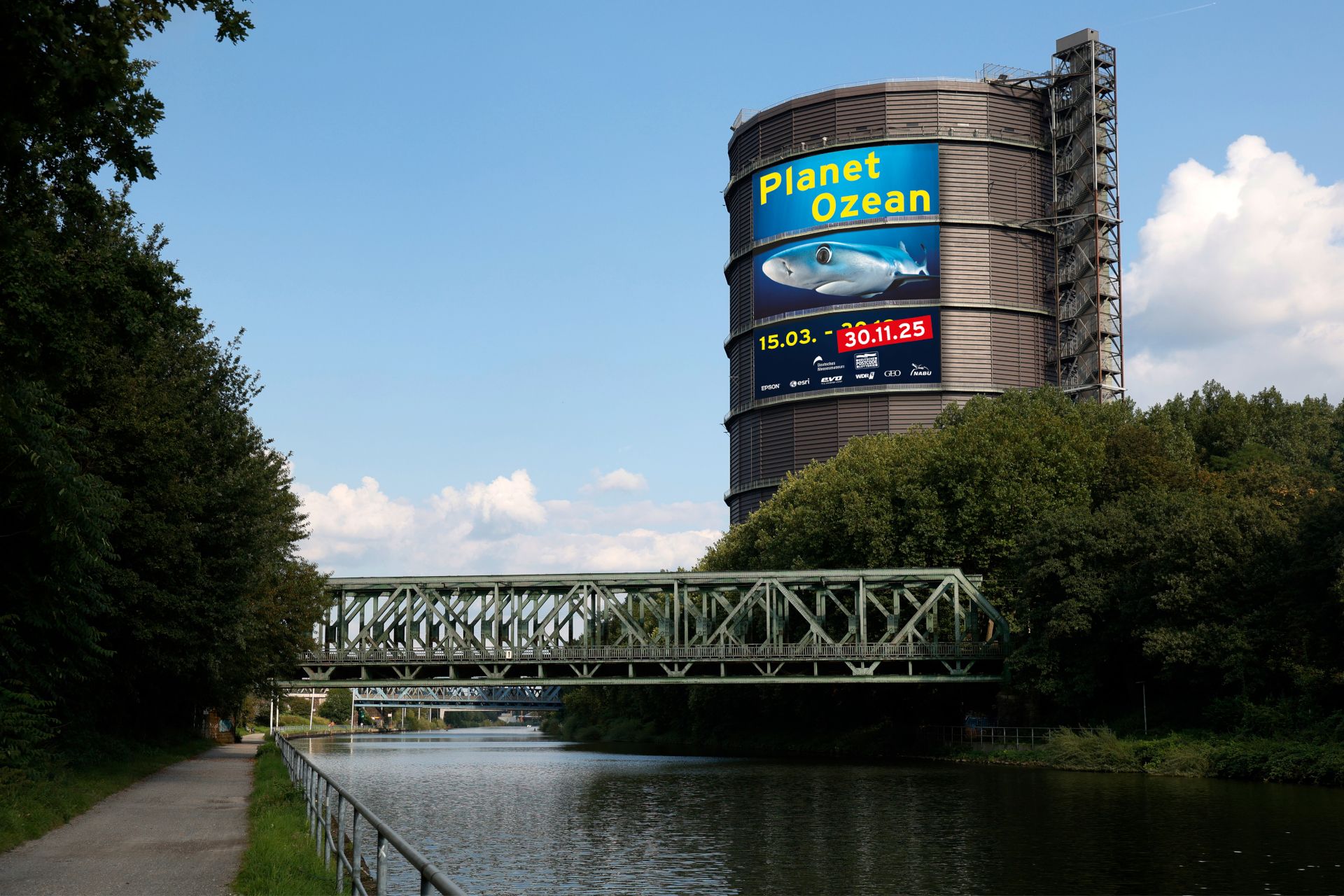 The Gasometer Oberhausen is a monumental witness to heavy industry and at the same time an inspiring space for artistic exploration